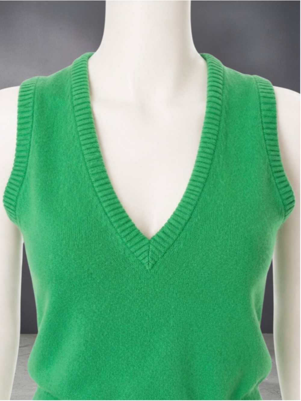 J.Crew Green 100% Cashmere V-Neck Sweater Vest – Size Small - Picture 5 of 15